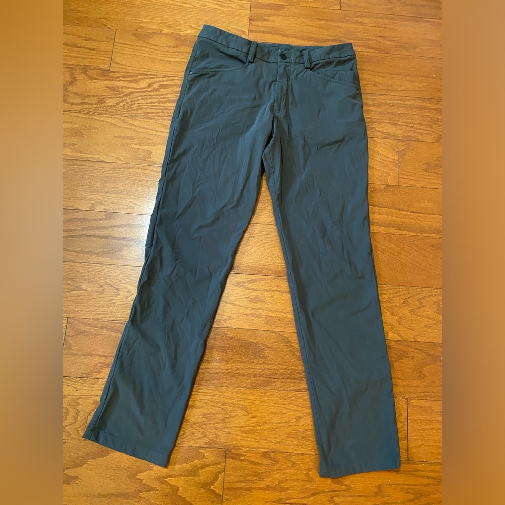 lululemon ABC Classic Dark Gray- 32x34